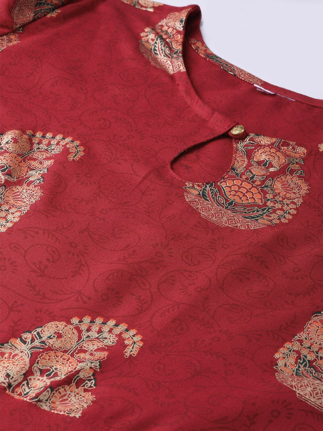 Color_Maroon