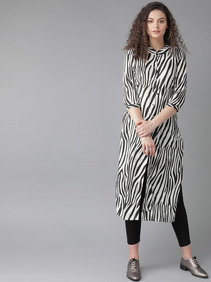 Women's  White & Black Printed Straight Kurta