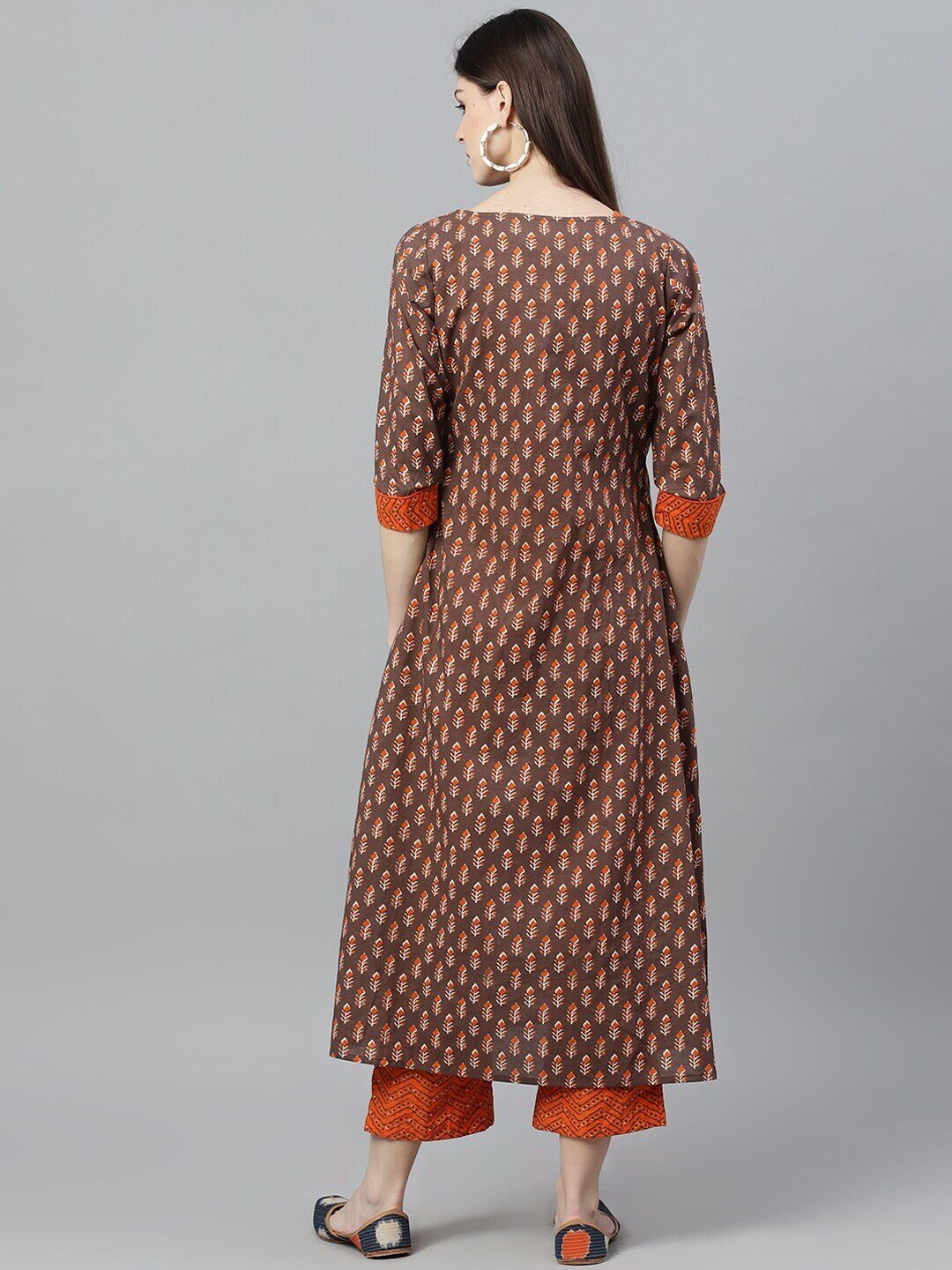 Women's Orange & Brown Printed Top & Capri With Jacket