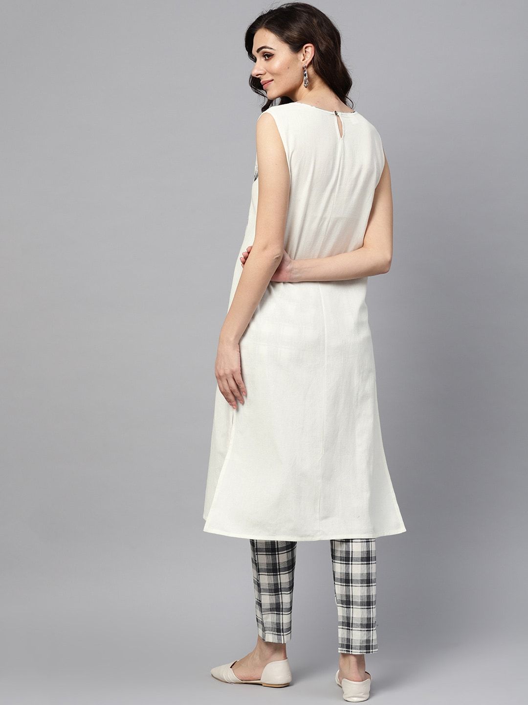 Women's  Off-White & Grey Solid Kurta with Trousers