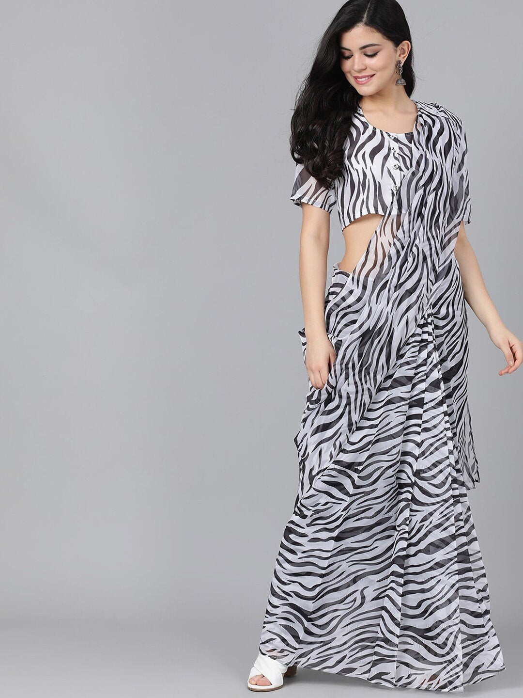 Women's Black & White Organza Animal Printed Saree