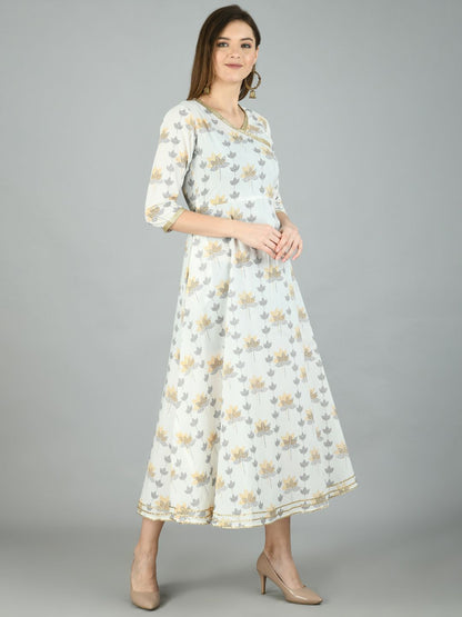Women's Off White Cotton Printed 3/4 Sleeve V Neck Casual Dress