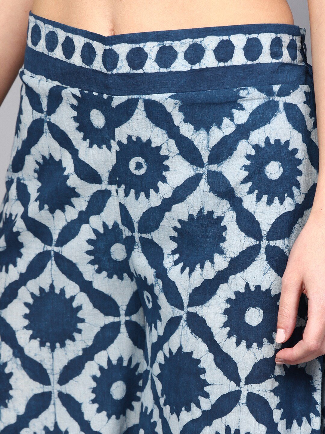 Women's  Blue Flared Printed Palazzos