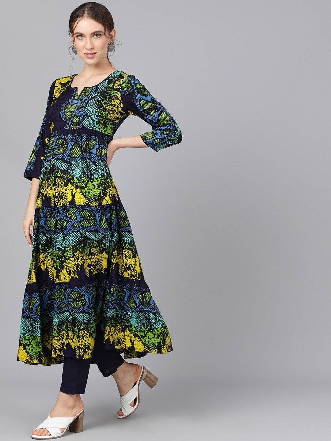 Women's  Navy Blue & Green Printed Anarkali Kurta