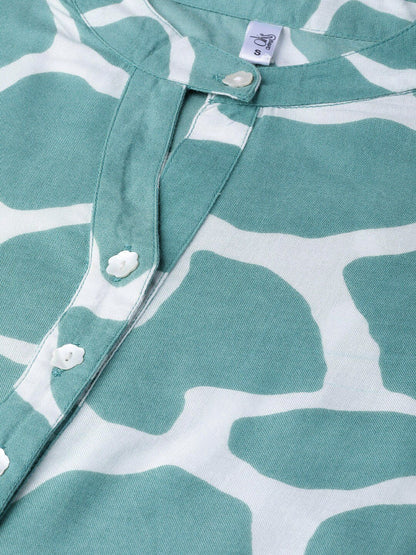 Women's  Blue & White Giraffe Print Straight Kurta