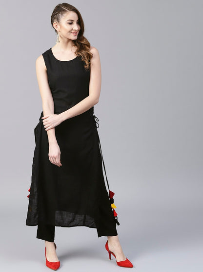 Women's  Black Solid Straight Kurta