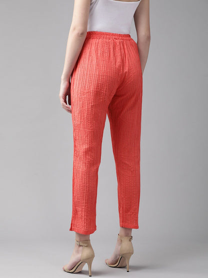 Women's  Peach-Coloured Regular Fit Solid Regular 3/4Th Trousers