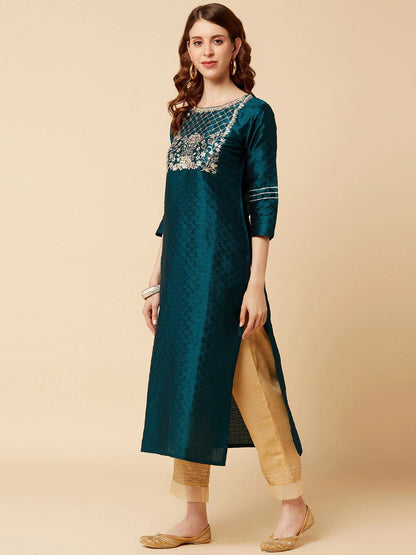 Women's Green & Gold-Toned Yoke Design Straight Embellished Kurta