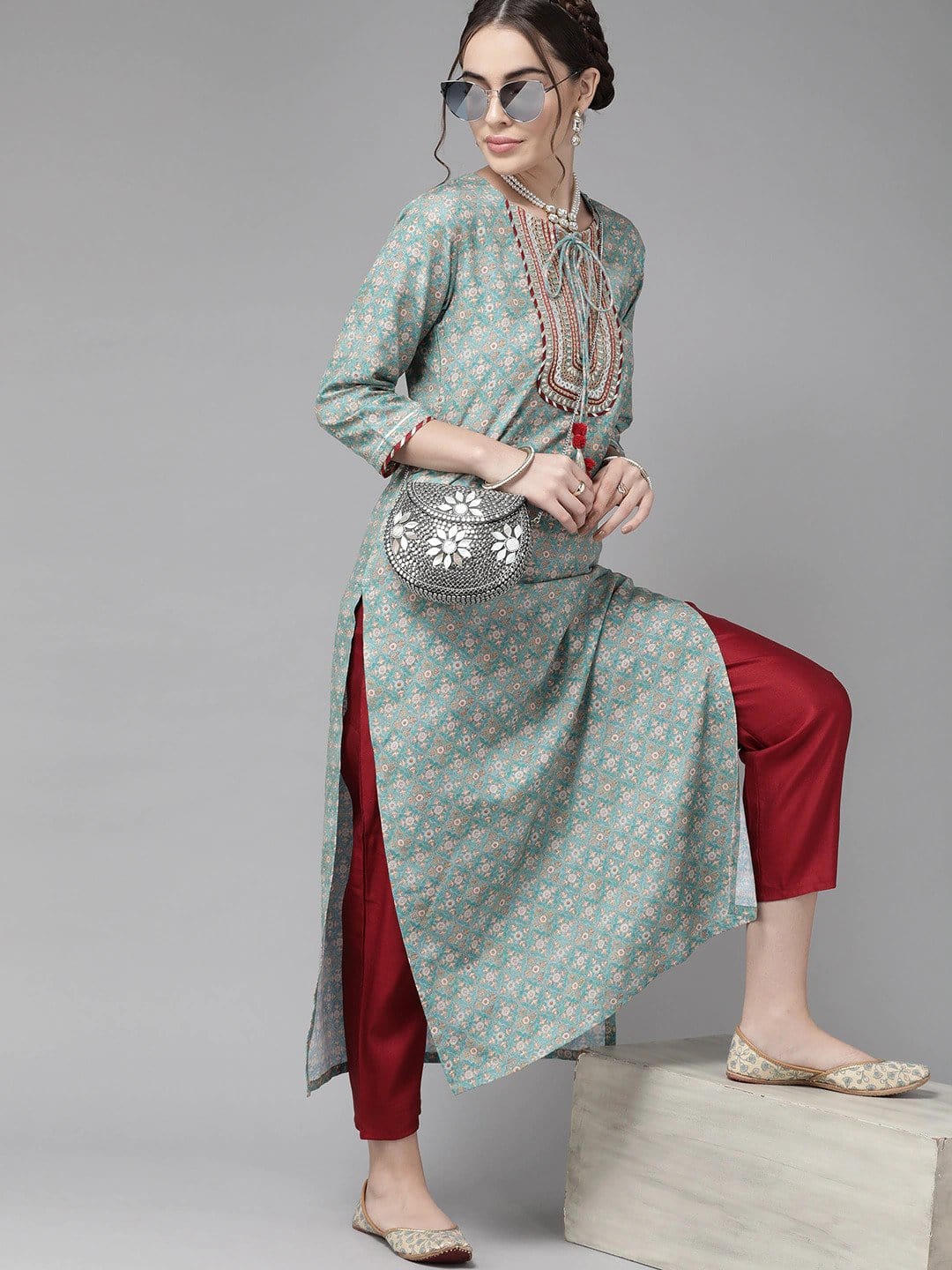 Women's Blue & Beige Ethnic Motifs Printed Gotta Patti Kurta