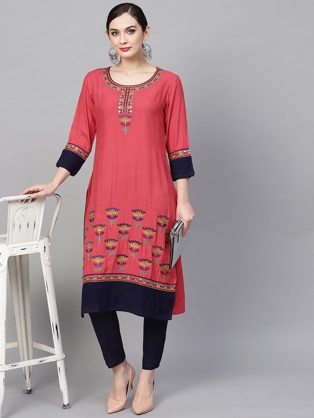 Women's  Pink Embroidered Straight Kurta