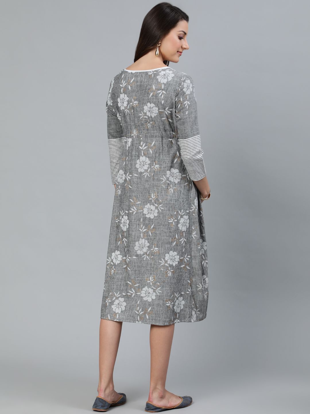 COLOR_Grey