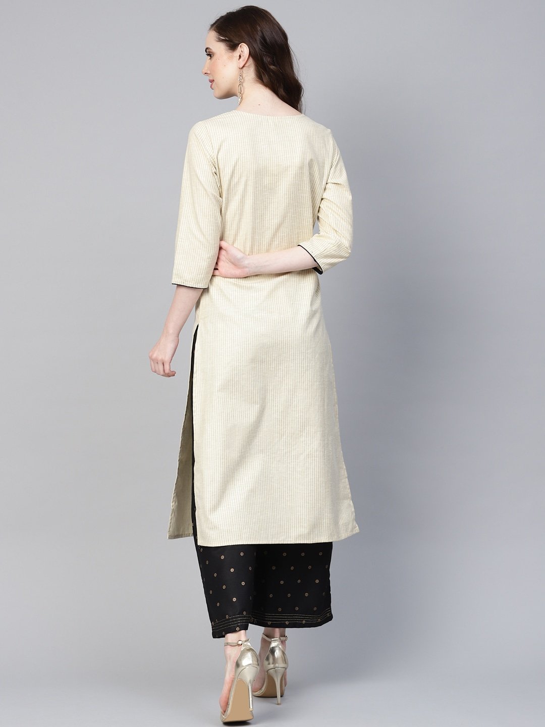 Color_Beige