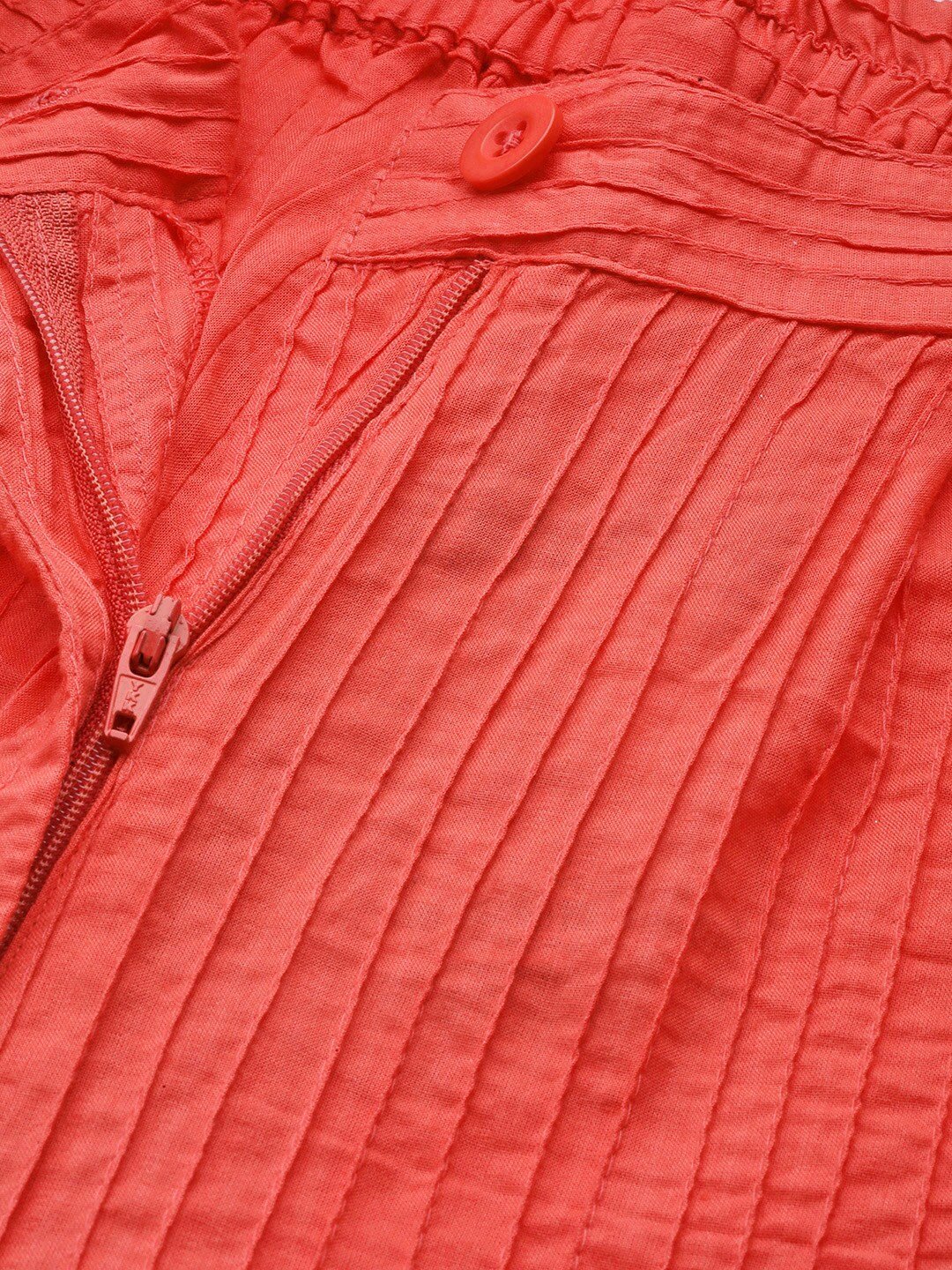 Women's  Peach-Coloured Regular Fit Solid Regular 3/4Th Trousers