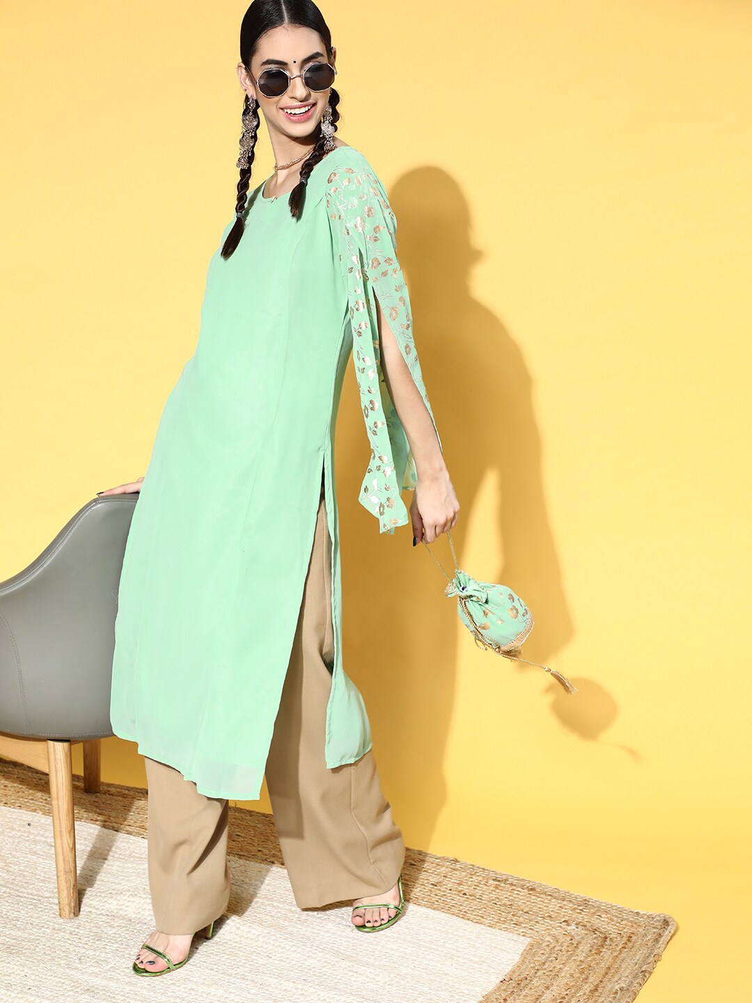 Women's Sea Green Gold Foil Print Kurta With Potli Bag