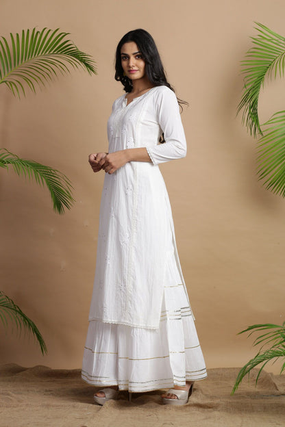 Women's Offwhite Cotton Voile Embroidered Straight Kurta