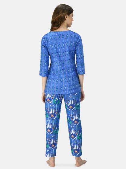 Women's Robin Blue Cotton Printed Half Sleeve V Neck Casual Night Suit
