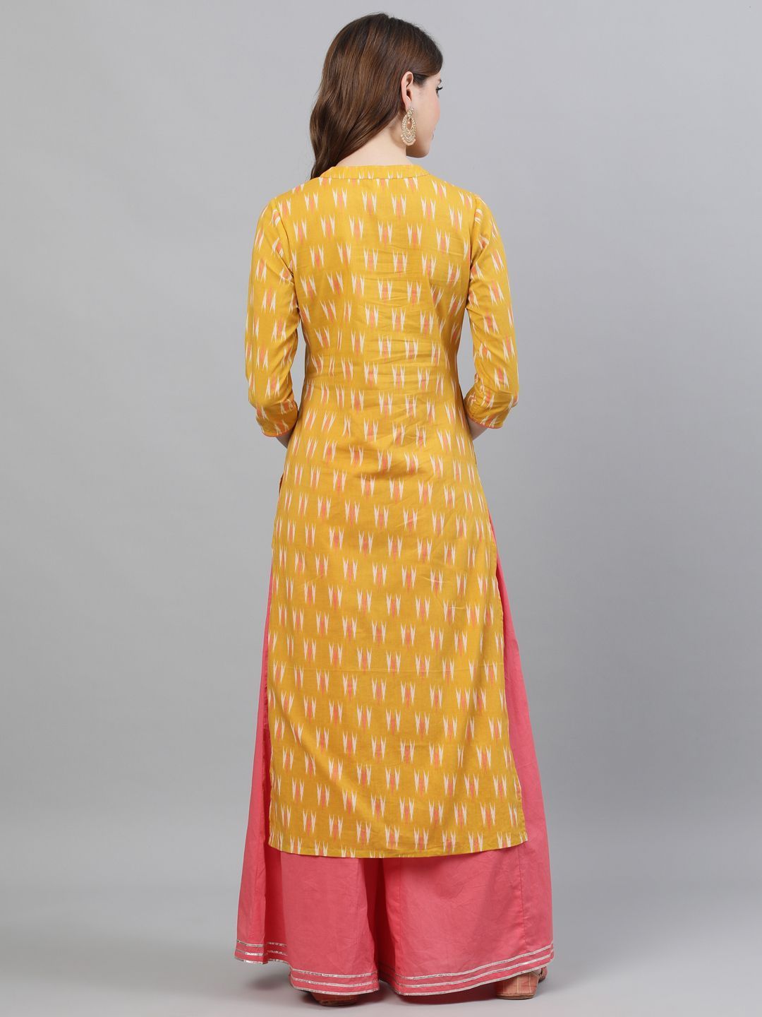 COLOR_Yellow