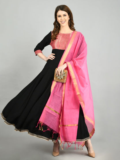 Women's Black Rayon Printed 3/4 Sleeve Round Neck Casual Kurta Dupatta Set