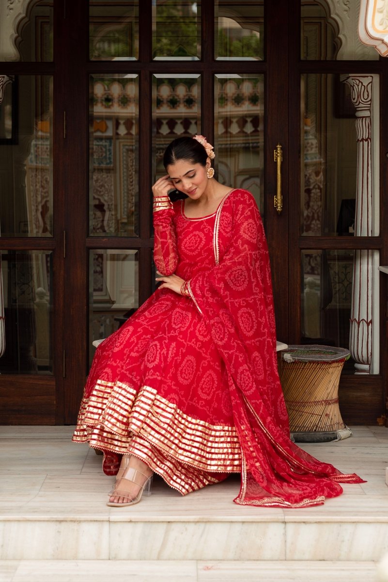 Women's Gulabi Galiyan Red Bandhej Georgette Gota Patti Anarkali Set With Georgette Dupatta