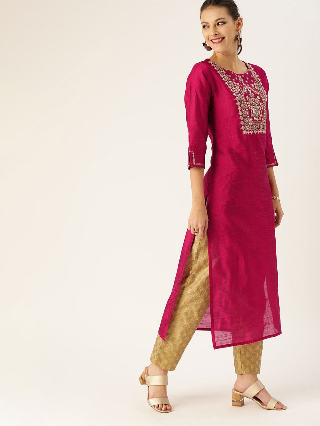 Women's Magenta & Beige Embroidered Straight Kurta