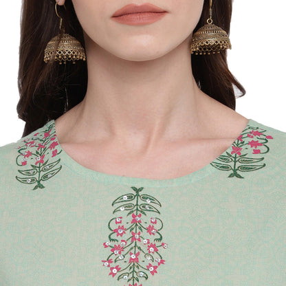 Women's Light Green Cotton Kurta By Vbu
