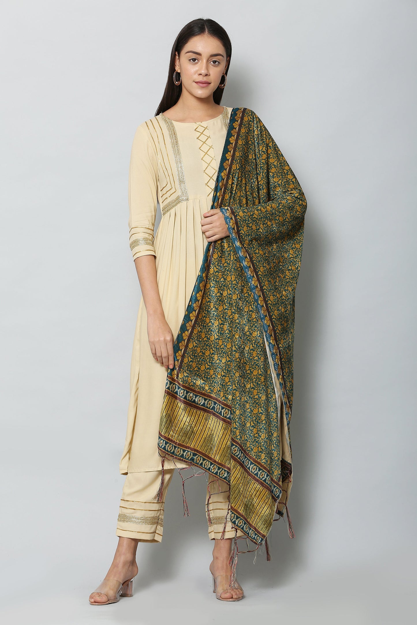 Women's Multicolored Polyster Velvet  Digital Printed Dupatta