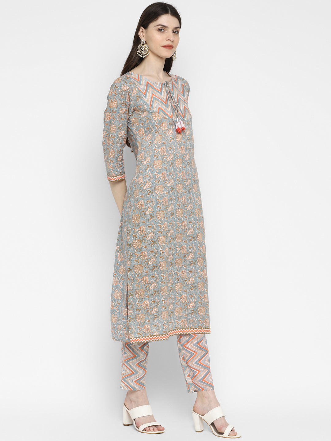 Women's Grey Cotton Kurta With Pant & Dupatta By Vbuyz (3