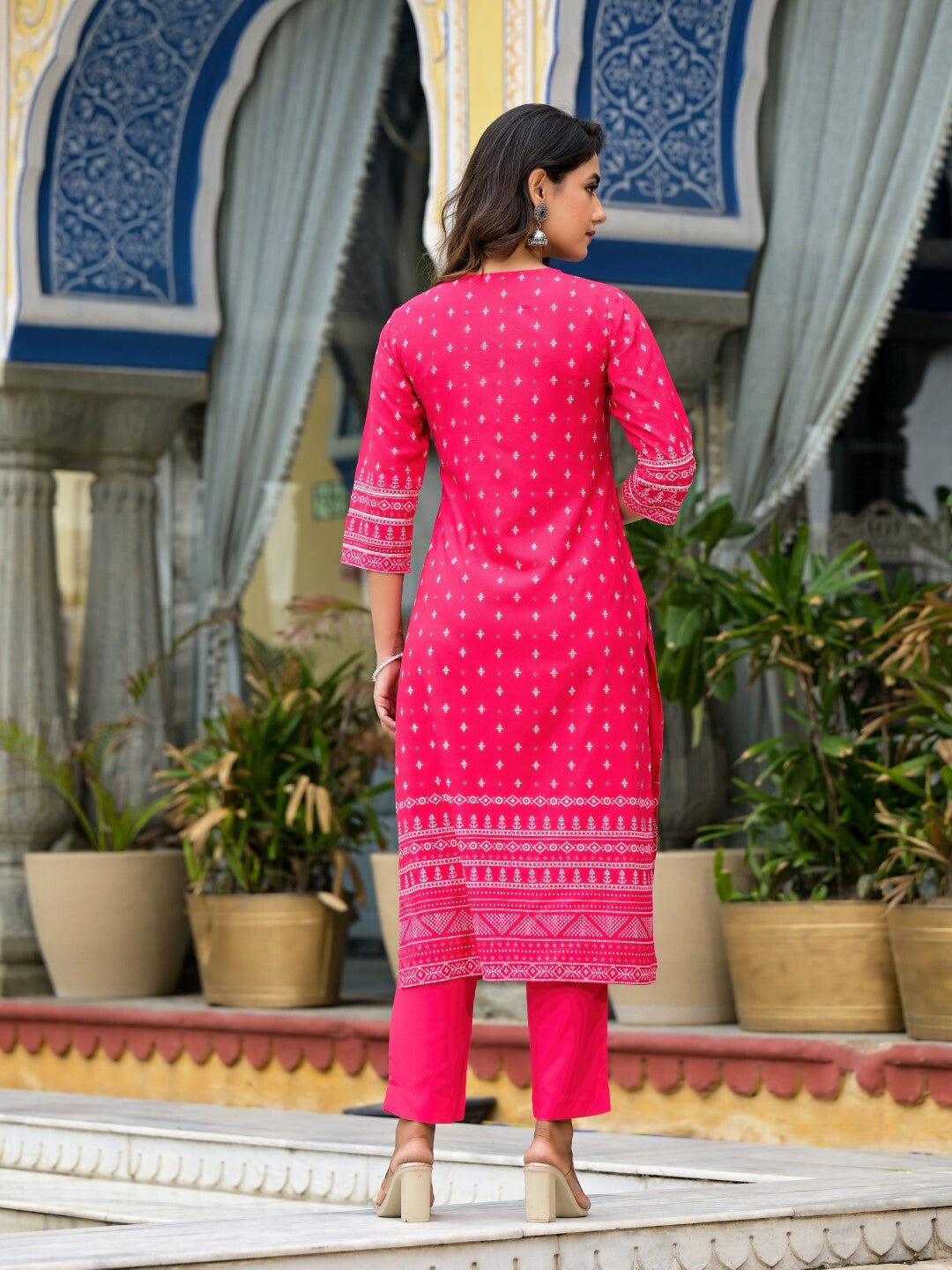 Color_Pink