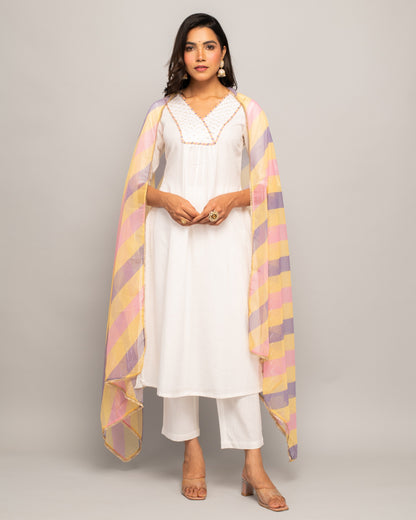 Women's Whiite Cotton A-Line Kurta Pant With dupatta