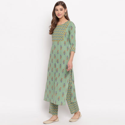 Women's Floral Print Straight Cotton Pista Kurta With Palazzo