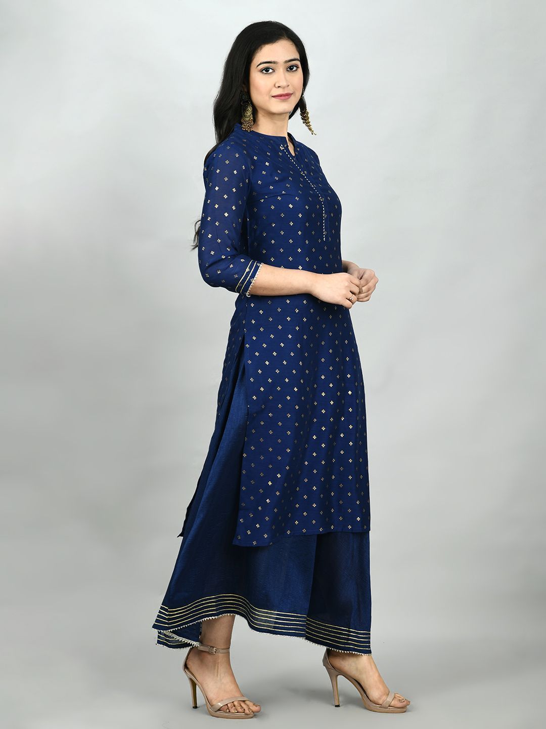Women's Navy Blue Georgette Printed 3/4 Sleeve Mandarin Neck Casual Kurta Cammy Set