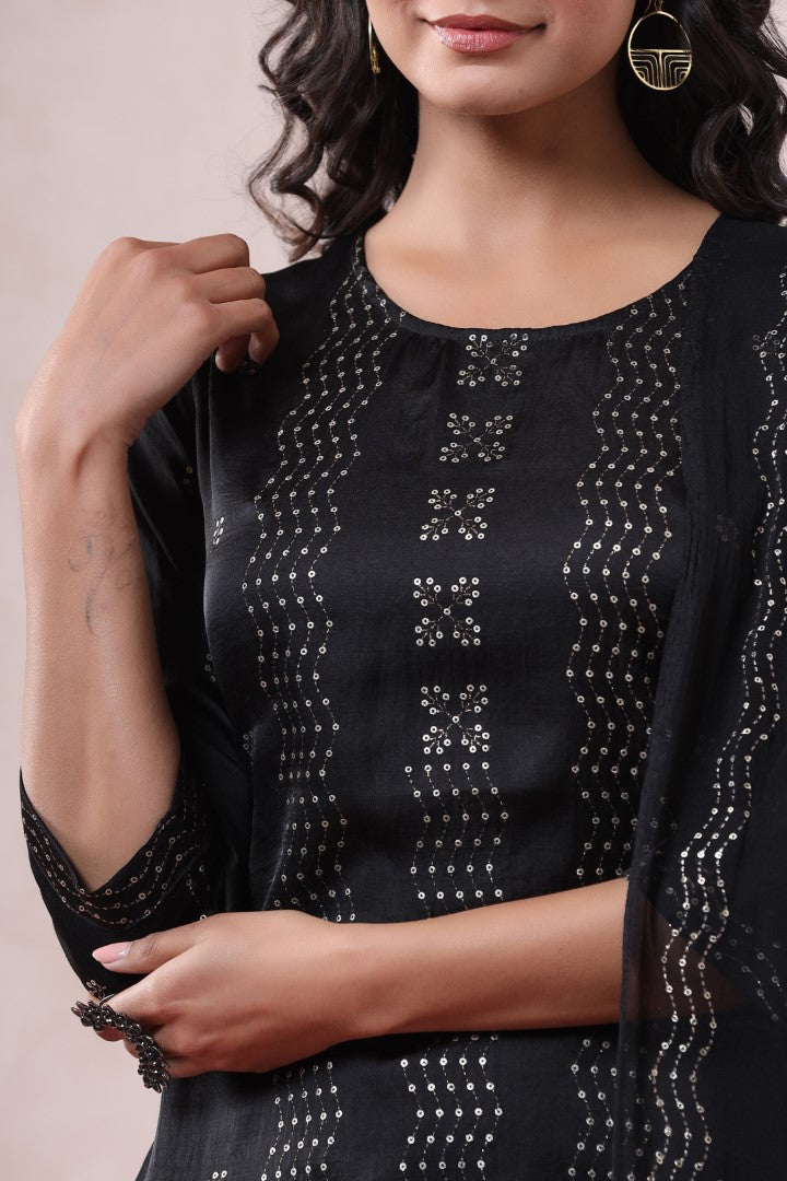 Women's Black Silk Embellished Kurta Set