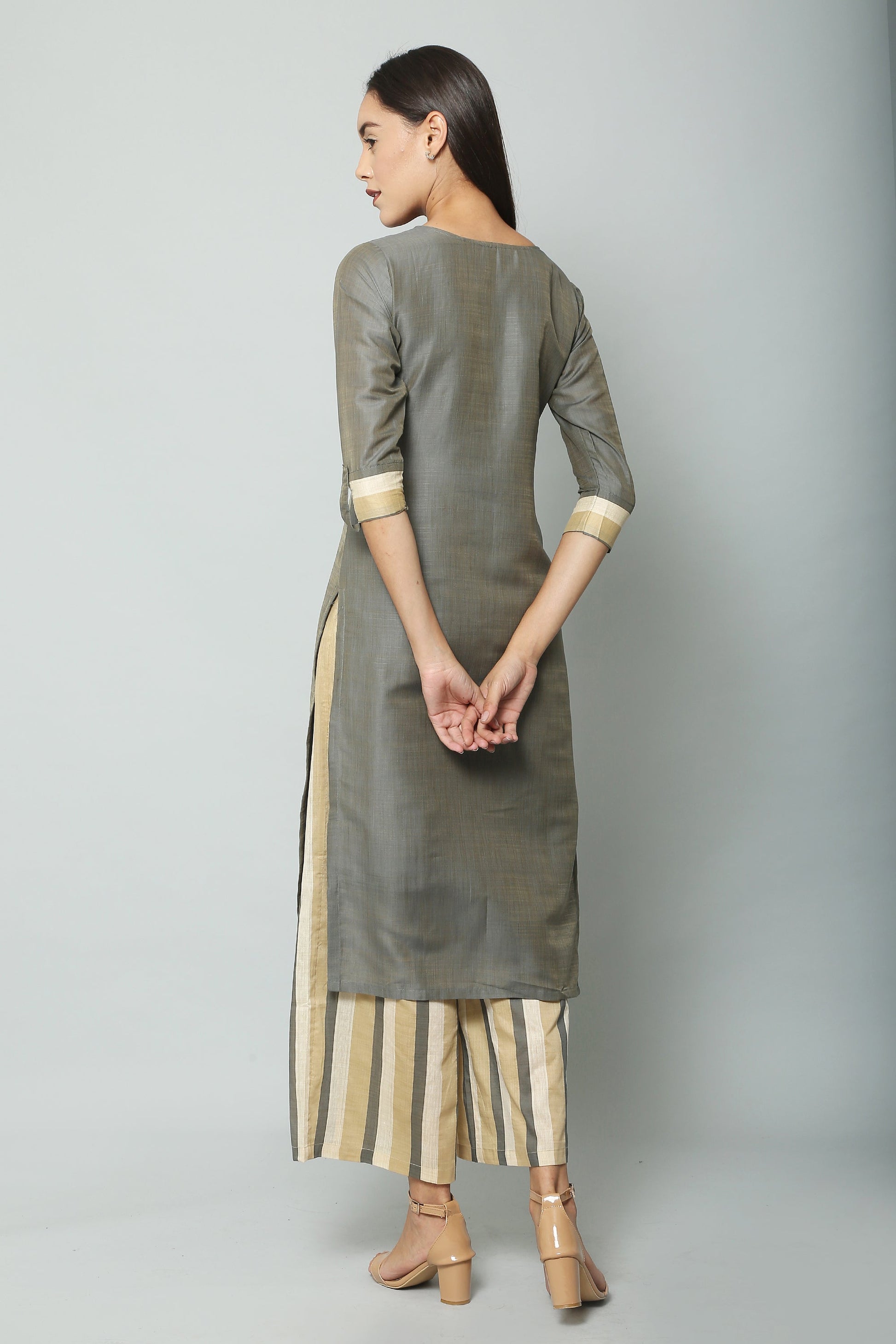 Color_Grey