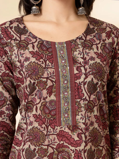 Color_Maroon