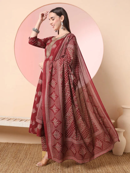 Color_Maroon
