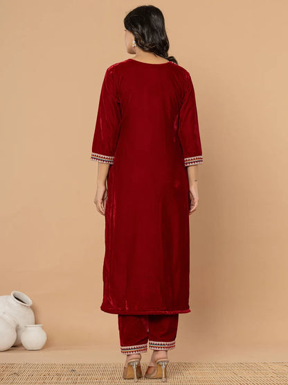 Color_Maroon