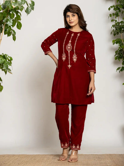 Color_Maroon