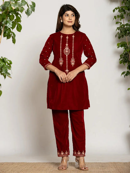 Color_Maroon