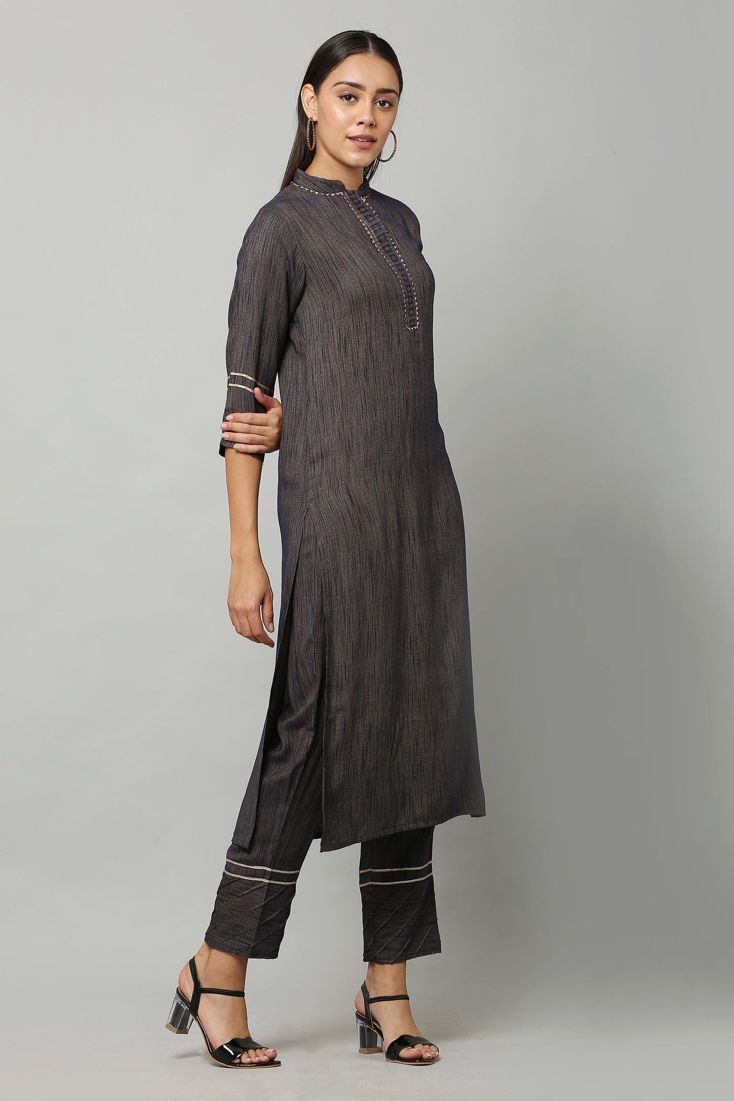 Color_Grey