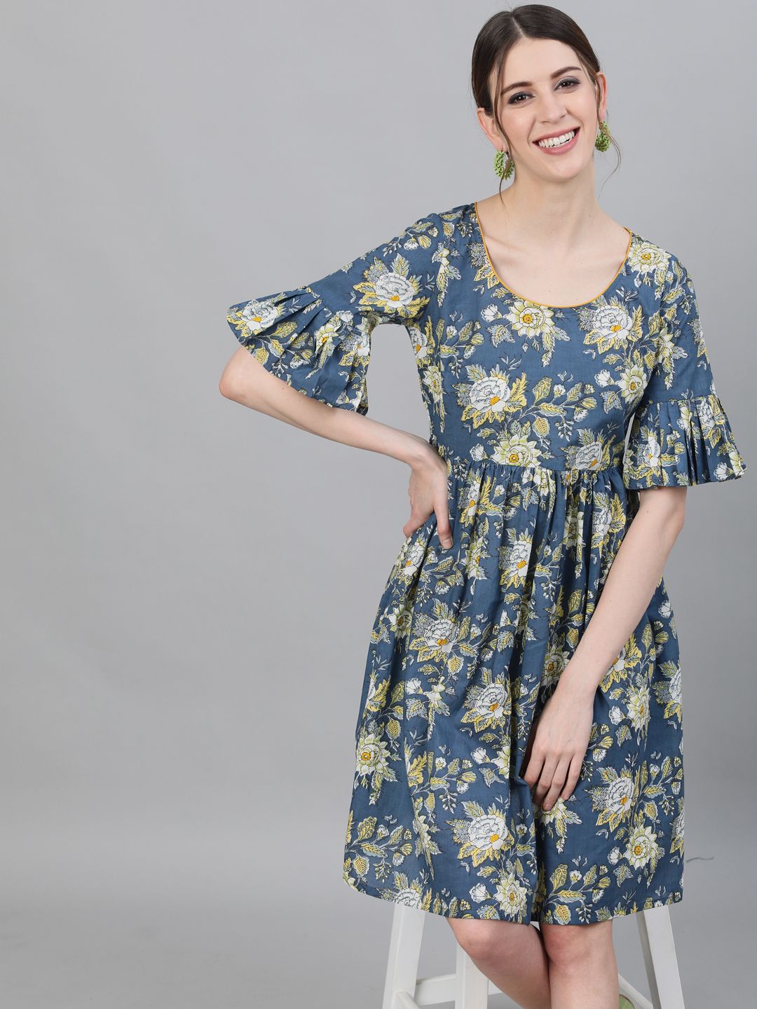 Women's Floral Printed Dress With Ruffle Sleeves