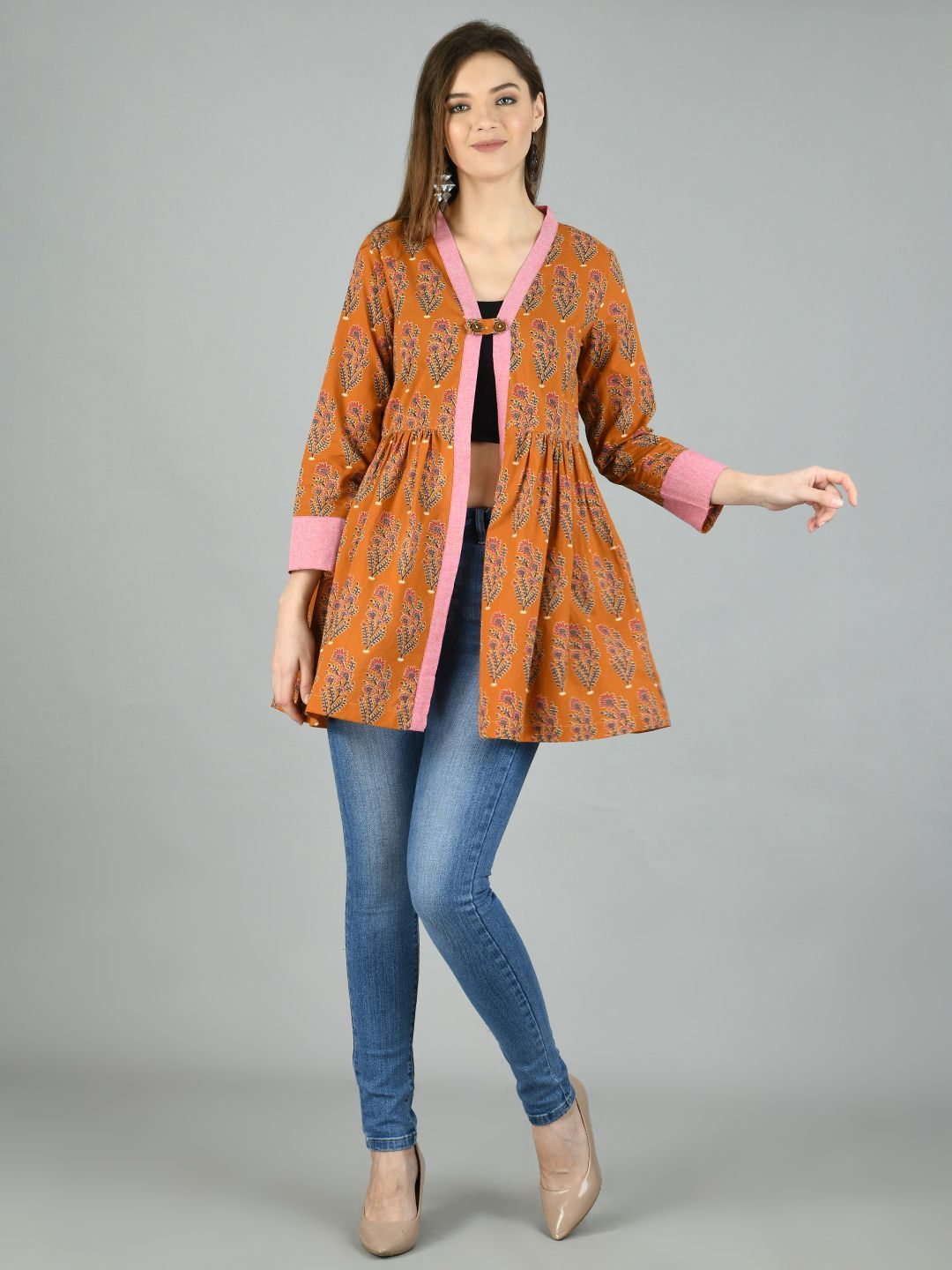 Women's Brown Cotton Printed Full Sleeve V Neck Casual Shrug