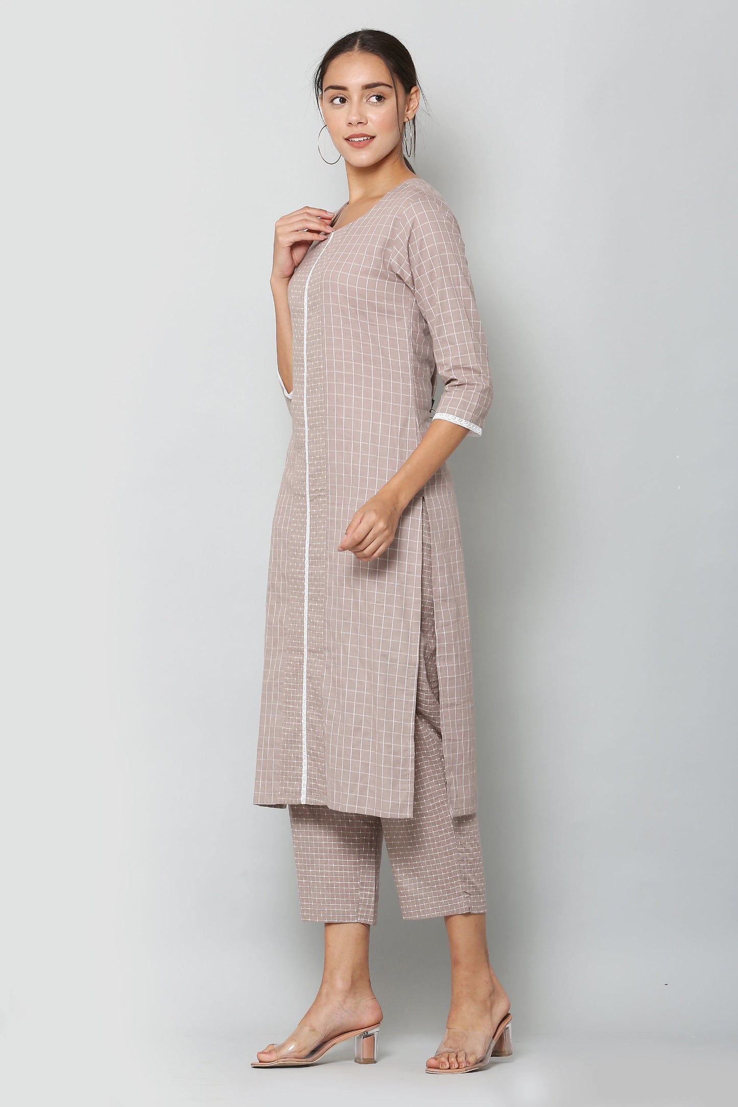 Color_Grey