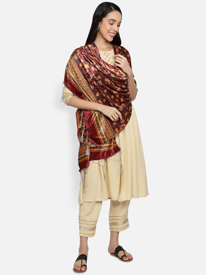 Women's Multicolored Polyster Velvet  Digital Printed Dupatta