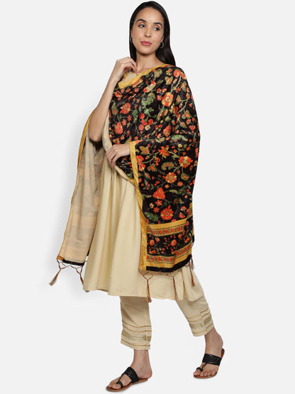 Women's Multicolored Polyster Velvet  Digital Printed Dupatta