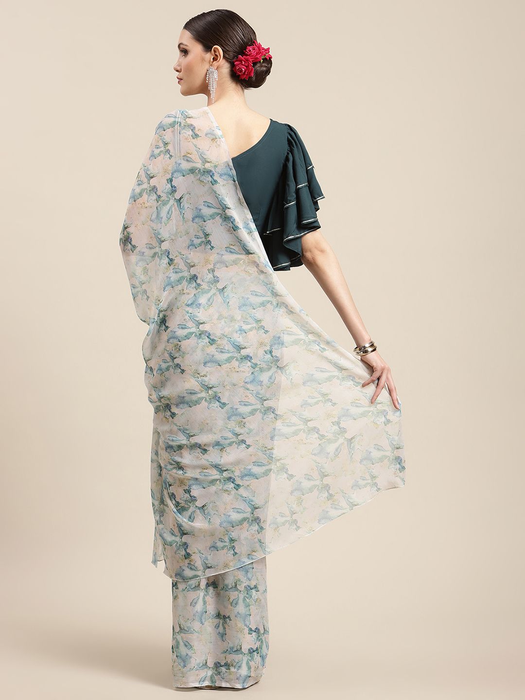 Women's Off White Chiffon Abstract Digital Print Saree