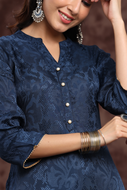 Women's Rayon Jacquard Straight Kurta