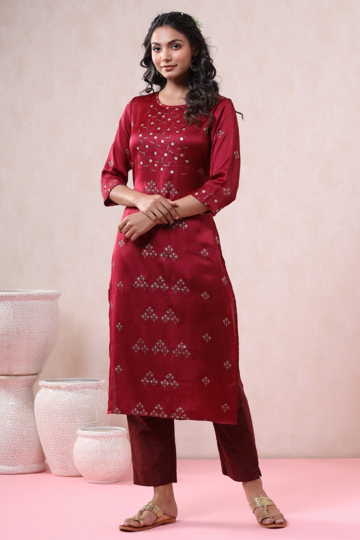Women's Maroon Silk Embellished Kurta Set