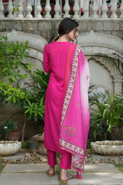 Women's Fuchsia Satin Embroidered Kurta Set