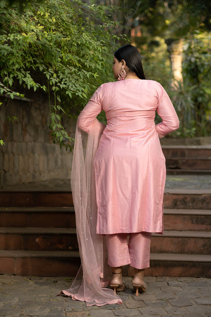 Women's Plus Size Peach Lace Kurta Set