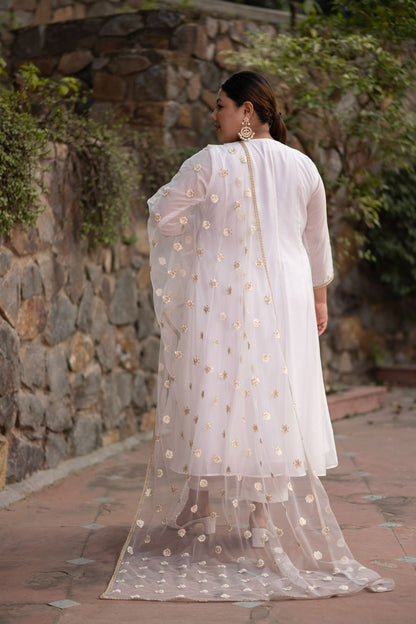 Women's Plus Size White Chanderi Anarkali With Thread Work Dupatta